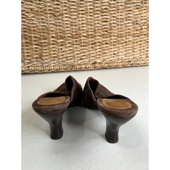 Sofft Women's Brown Suede Scalloped Heels Mules Leather Upper Size 9.5M - Picture 5 of 15